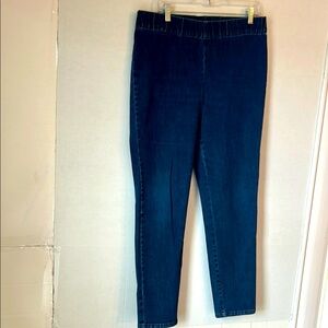 Soft Surroundings High Rise Pull On Dark Wash Denim Jegging Jean. Size L